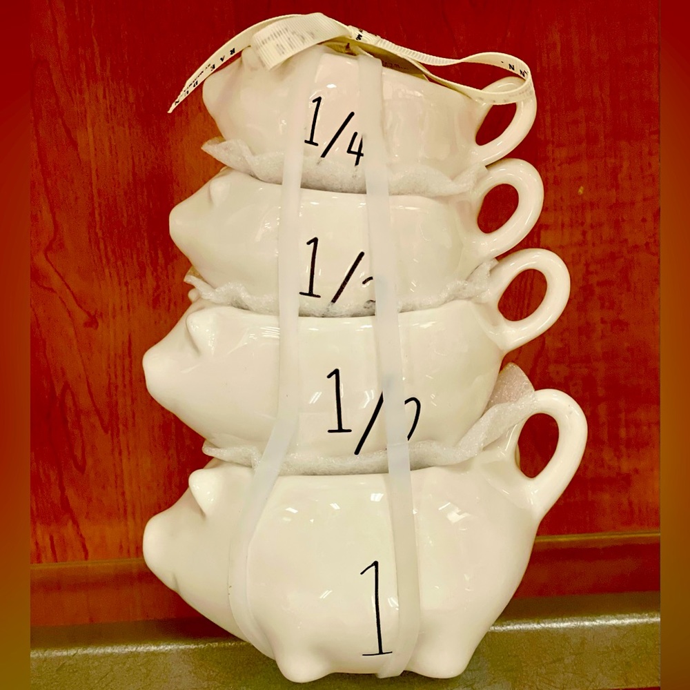 Rae Dunn Pig Measuring Cups